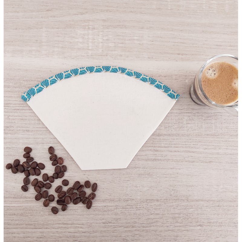 Le filtre à café réutilisable japonais bleu